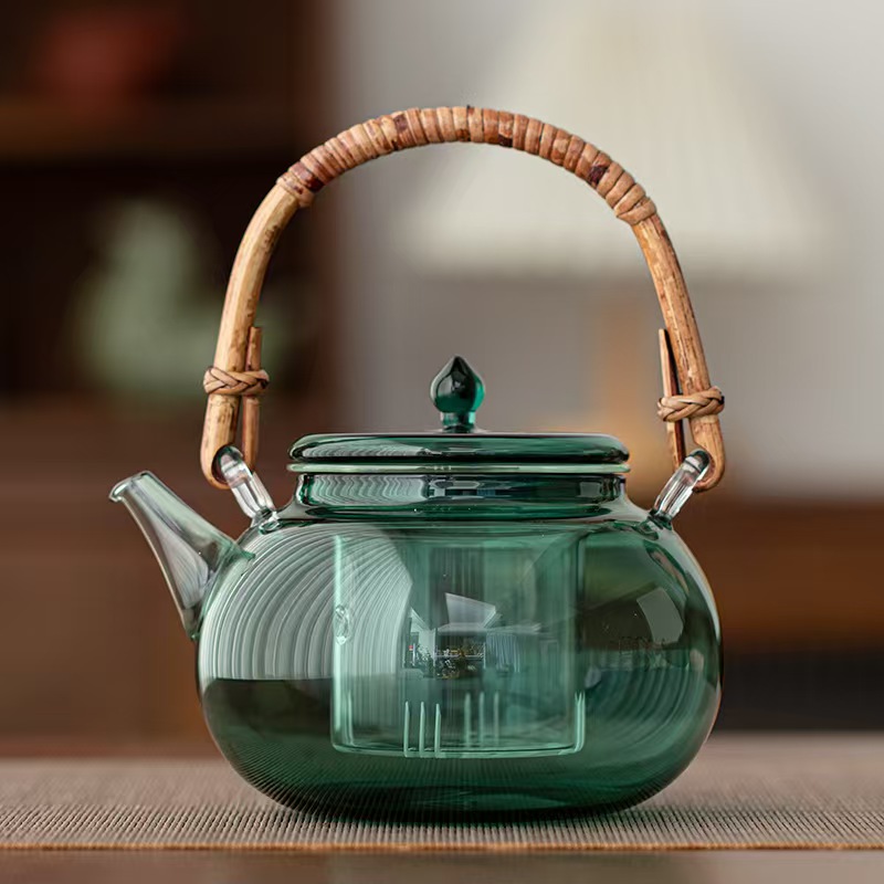 Jak dbać o szklany dzbanek